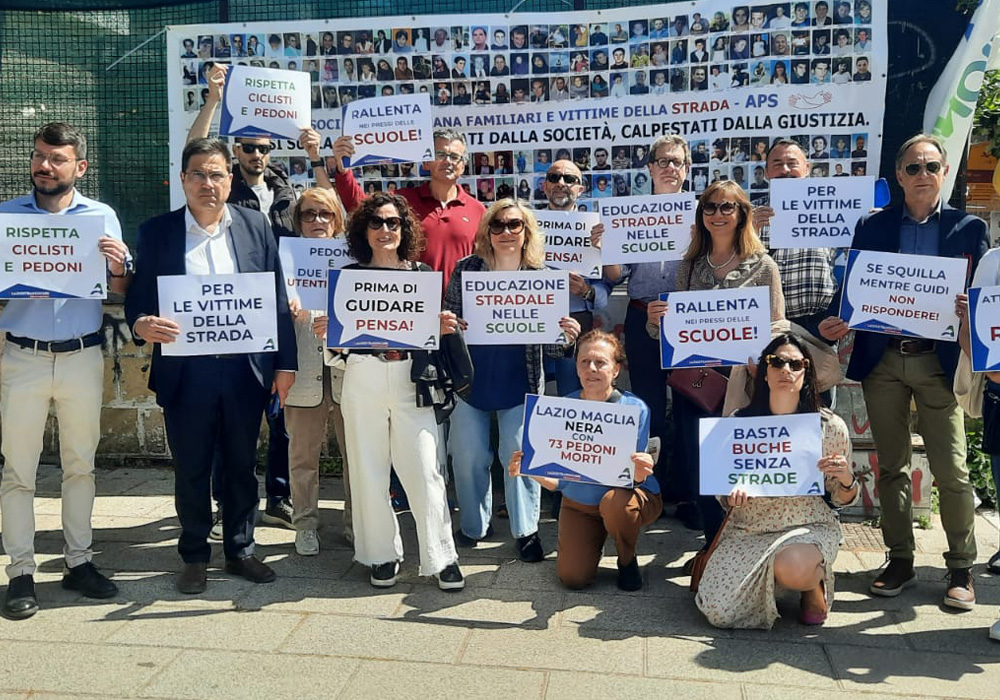 Sit-in per la sicurezza stradale